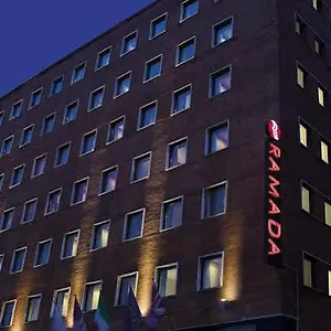 ホテル レマダ シティ センター, ナポリ