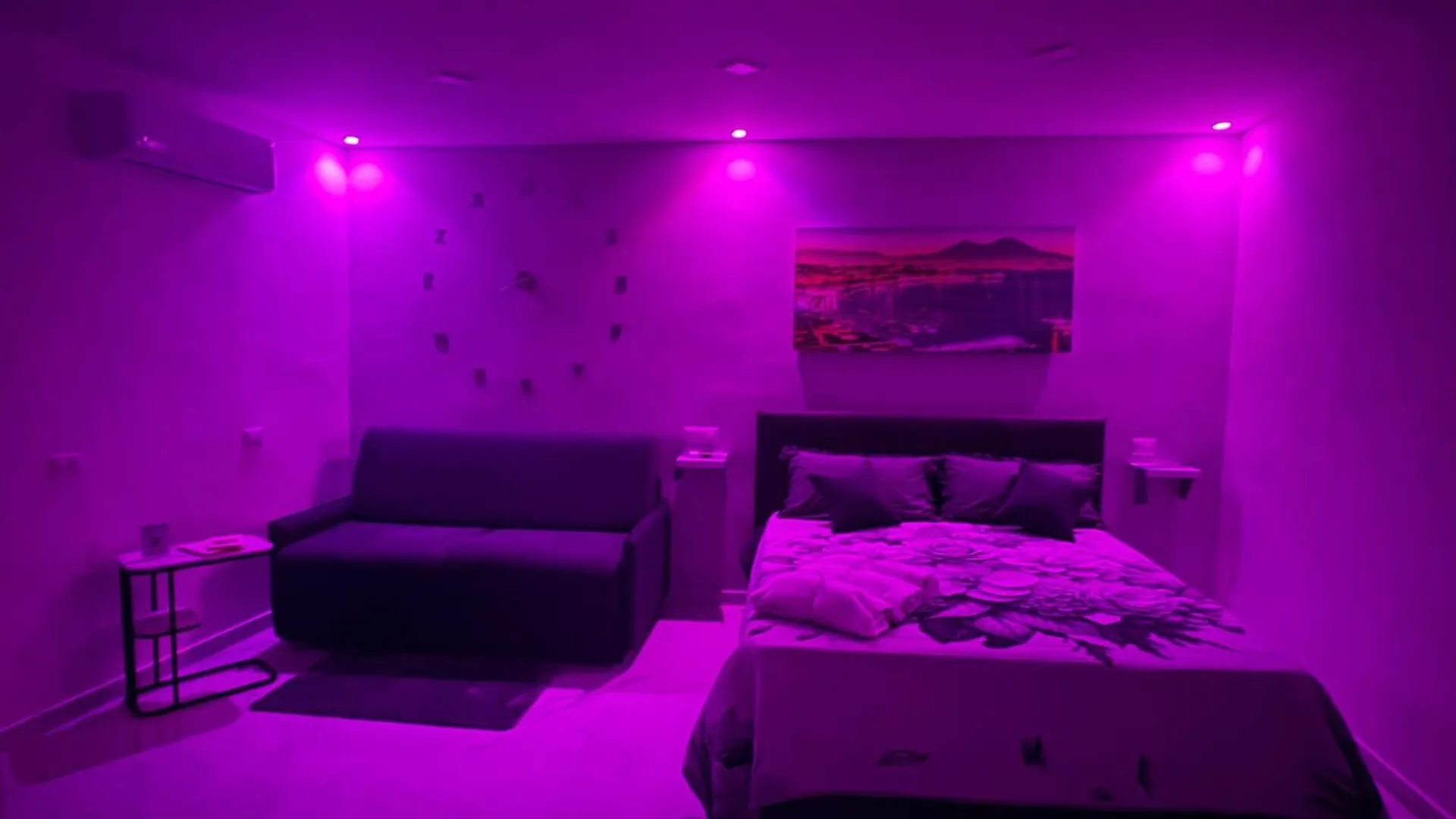 Vinny'S House Neapol
