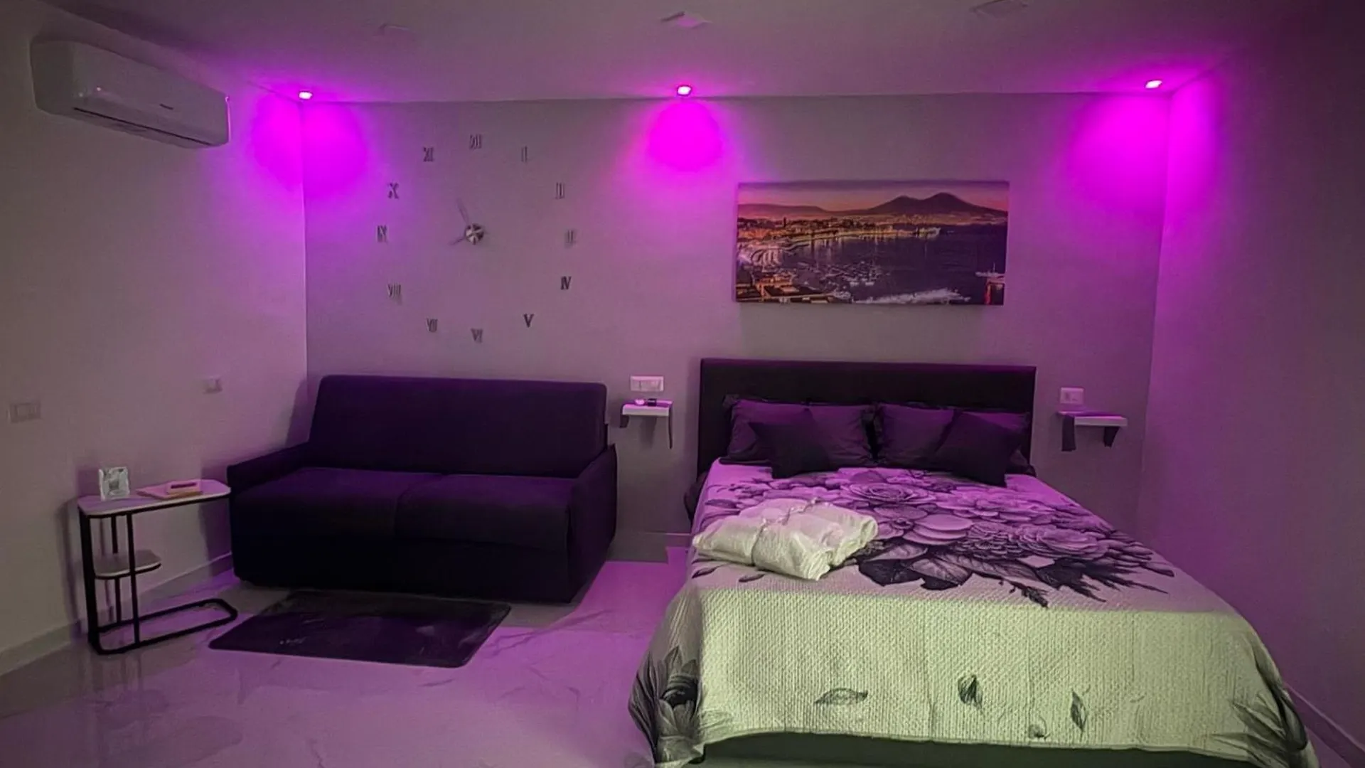 Vinny'S House Neapol